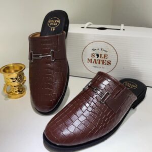 Lightweight leather halfshoes