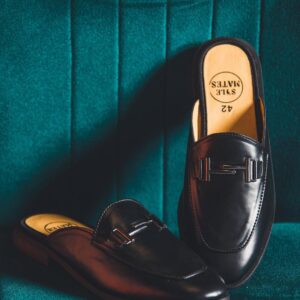 Backless loafers